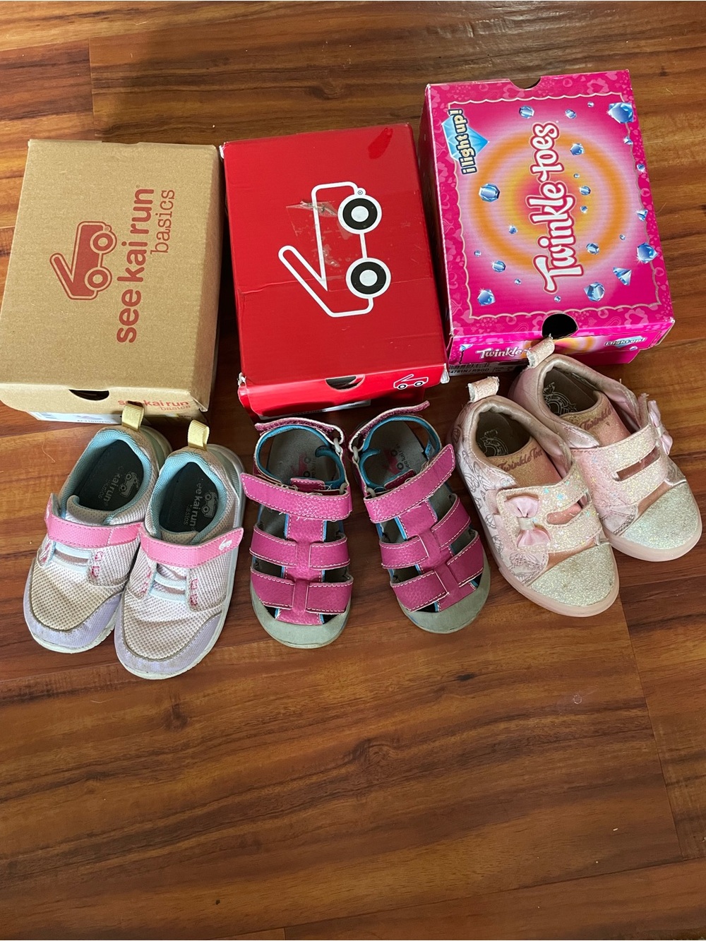 Toddler Shoe Bundle 3 Pairs, SZ 9. See Kai Run and Twinkle Toes GUC
